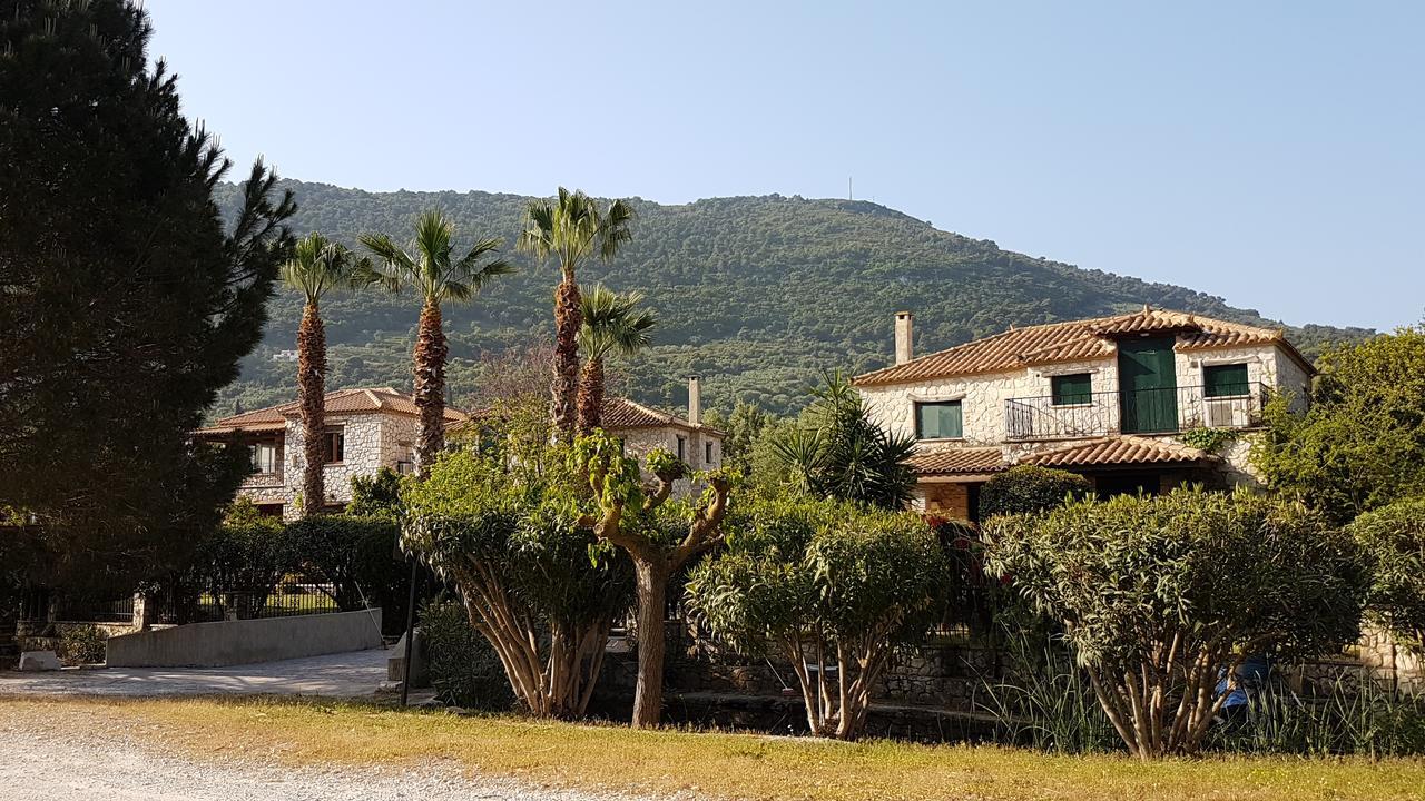 Castello Bellos Villas&Apartments Keri Esterno foto
