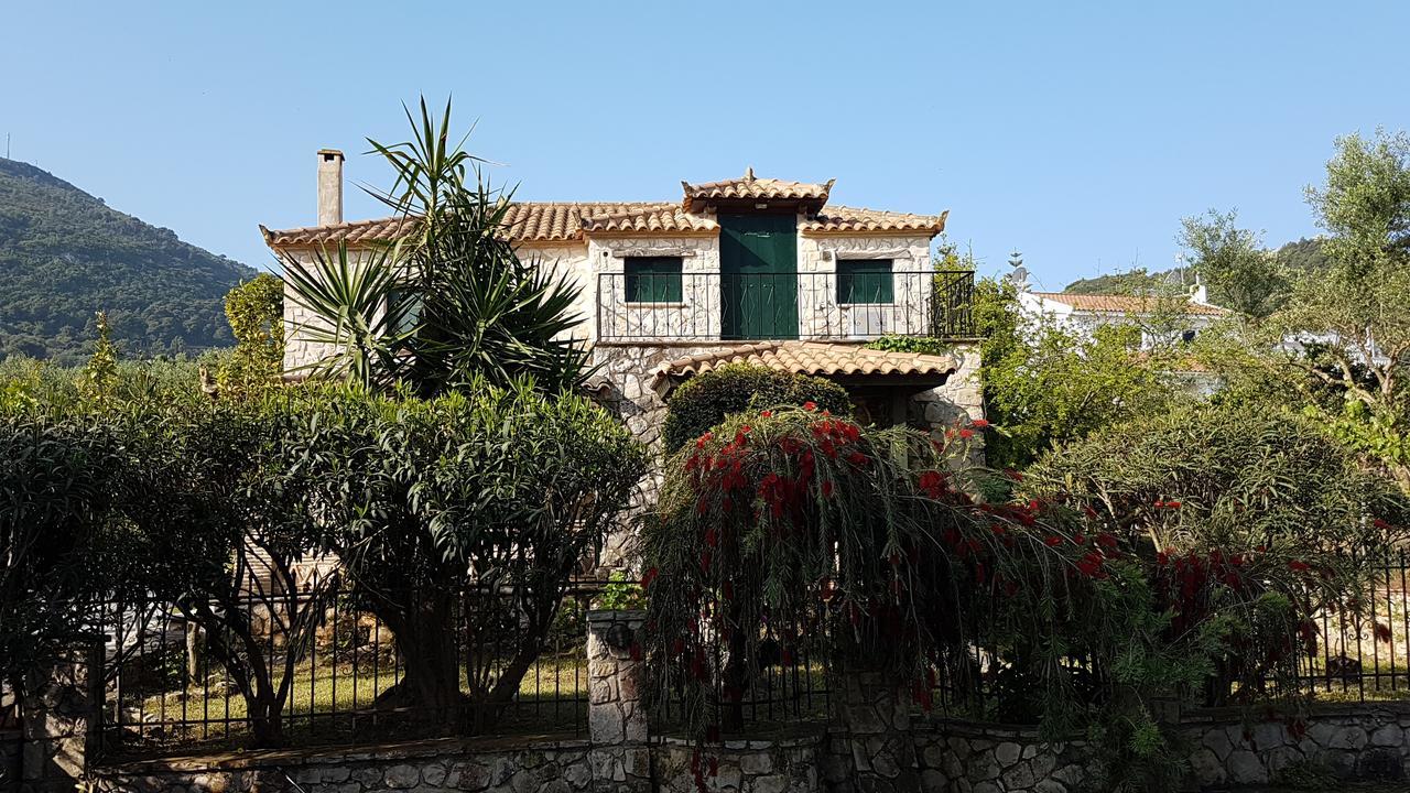 Castello Bellos Villas&Apartments Keri Esterno foto