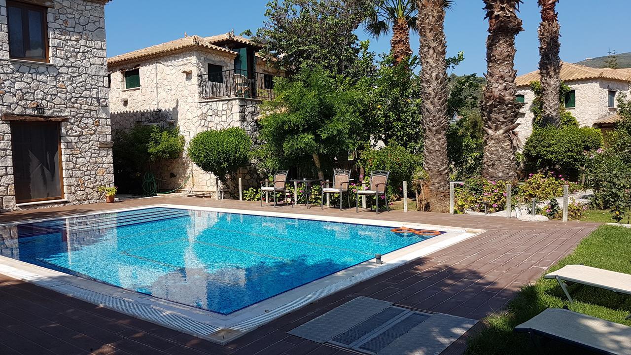 Castello Bellos Villas&Apartments Keri Esterno foto