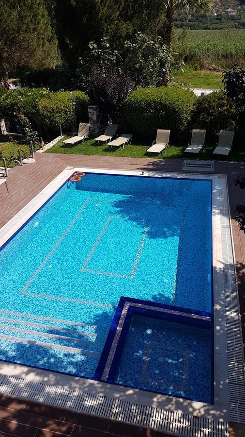 Castello Bellos Villas&Apartments Keri Esterno foto